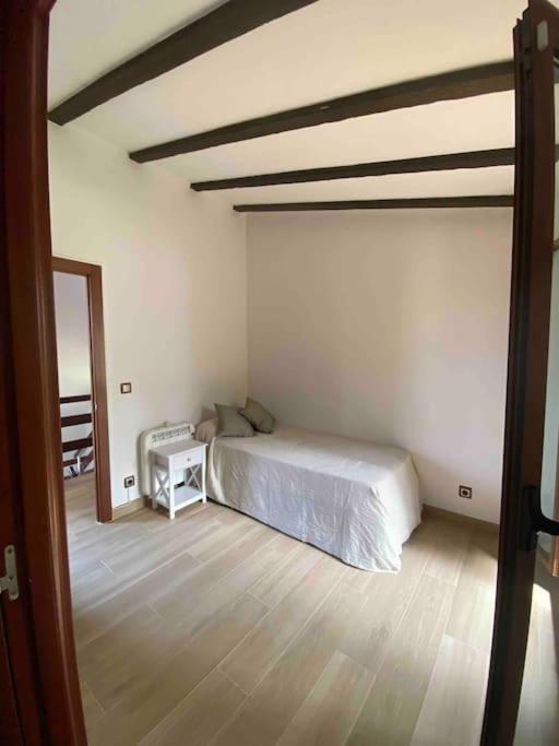Chalet En كوميلاس المظهر الخارجي الصورة