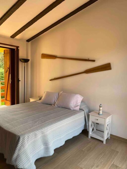 Chalet En كوميلاس المظهر الخارجي الصورة